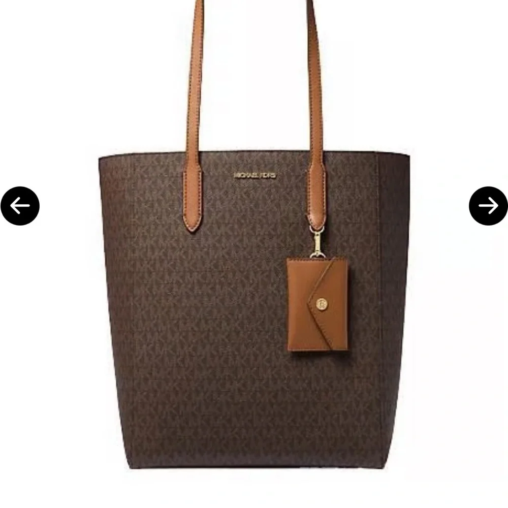 Brand new Michael Kors Logo Large Tote Canvas Bag - Picture 2 of 8
